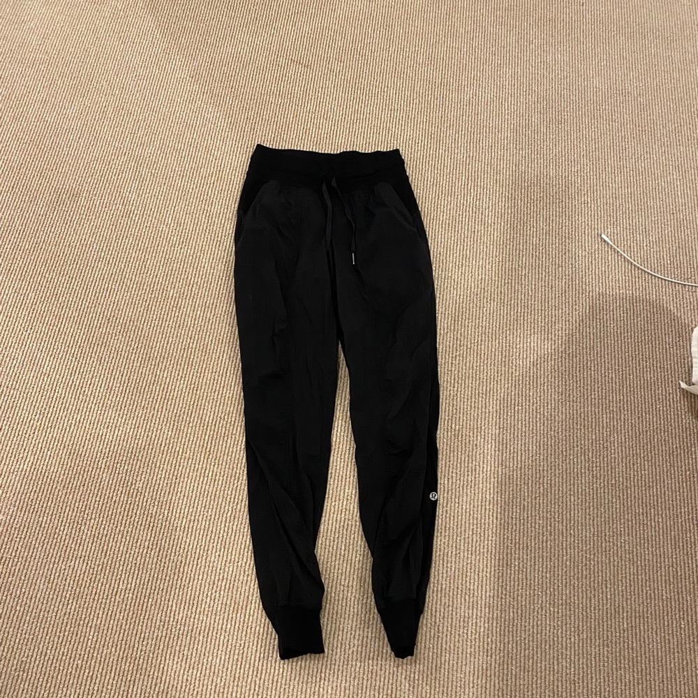 Lululemon dance studio joggers